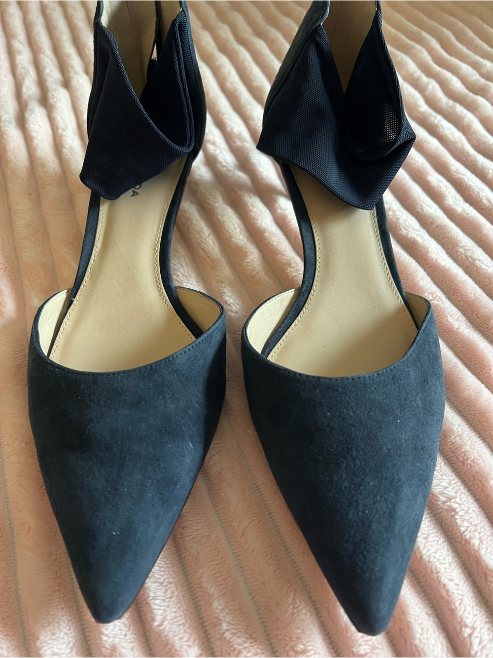 Women's Navy Pointed Toe Slingback Heels